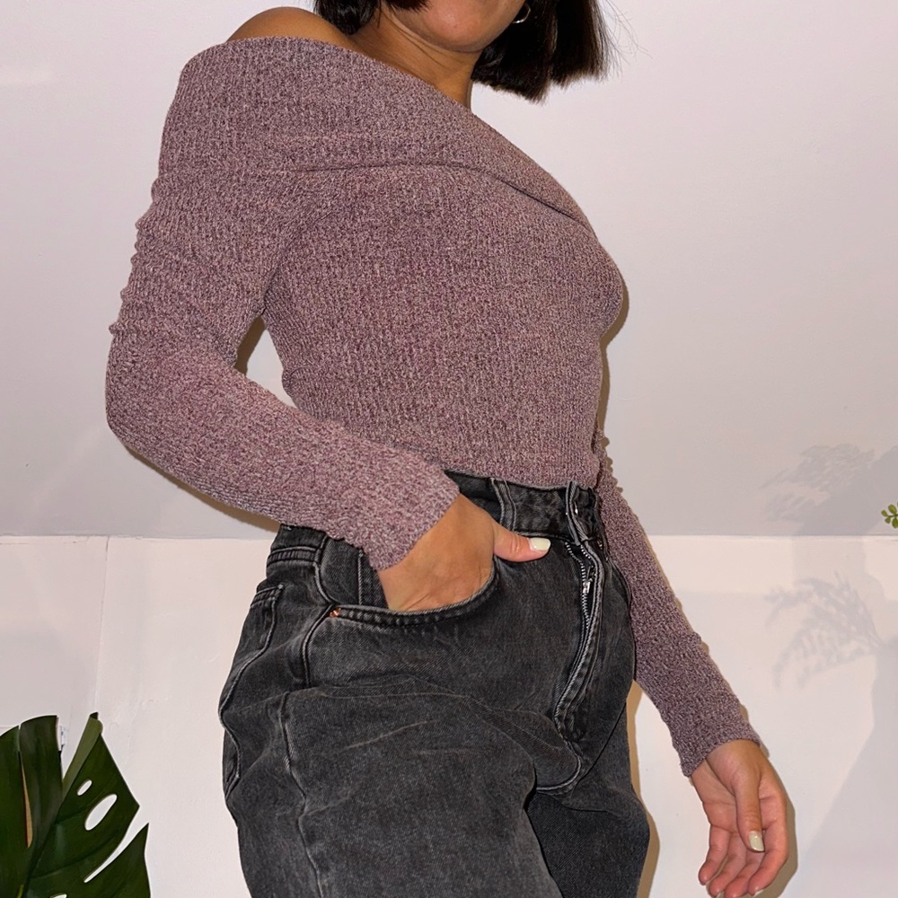 FOREVER 21 knitted off the shoulder bodysuit